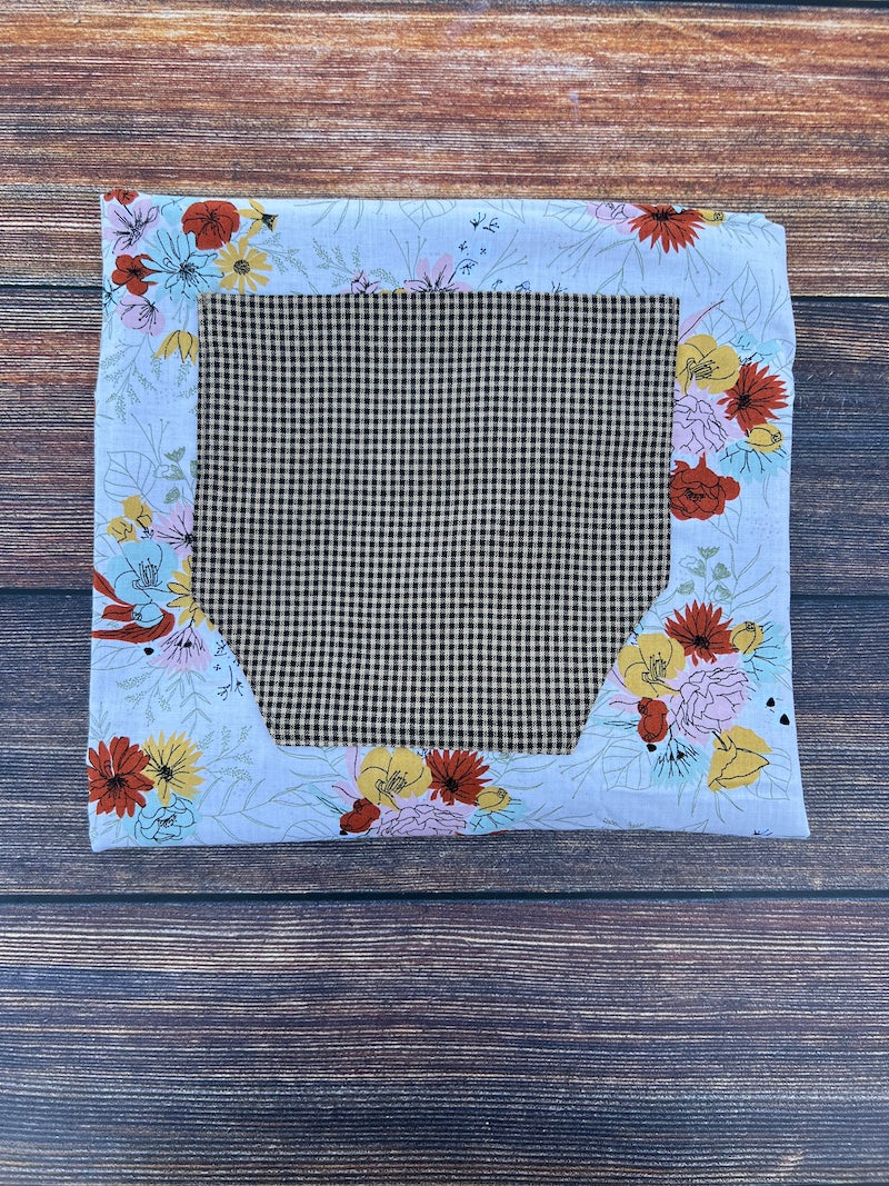 Bouquet Flowers & Checkered Apron