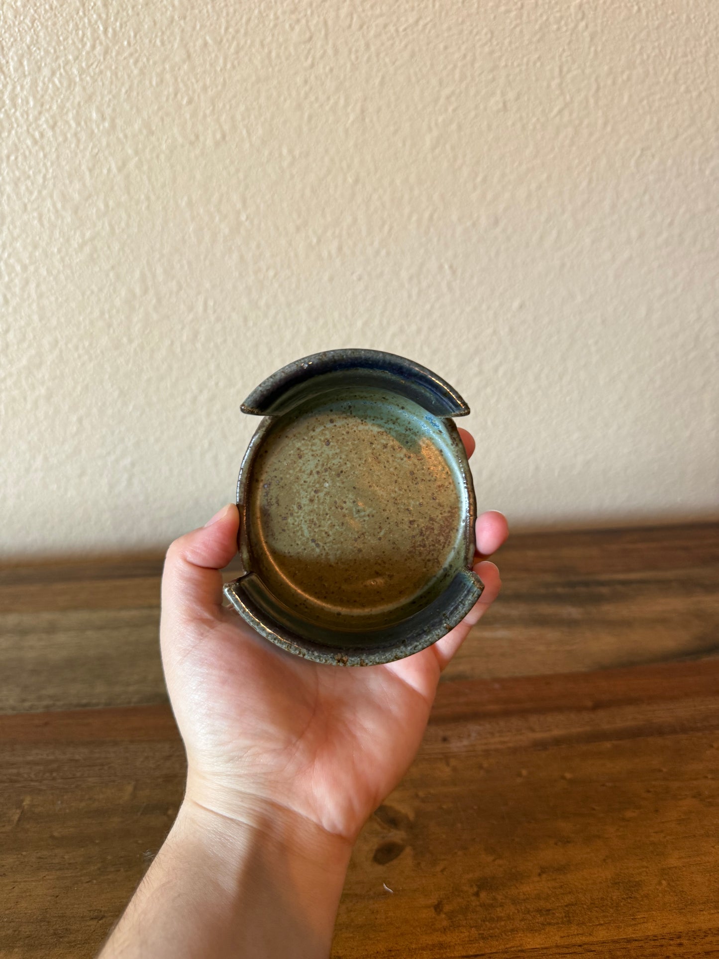 Navy and Matte Green Sponge Holder