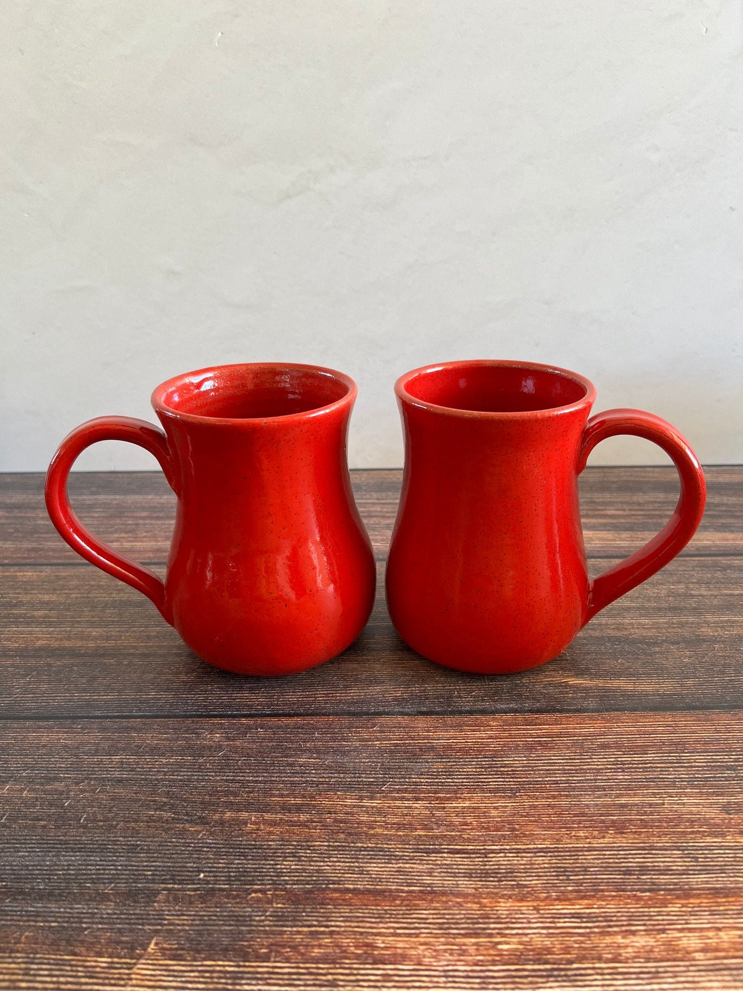 18-19oz Red Tall Mug